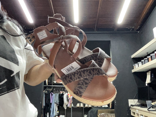 CHANCLAS MK 001