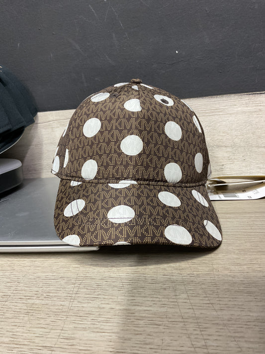 GORRA MK 007
