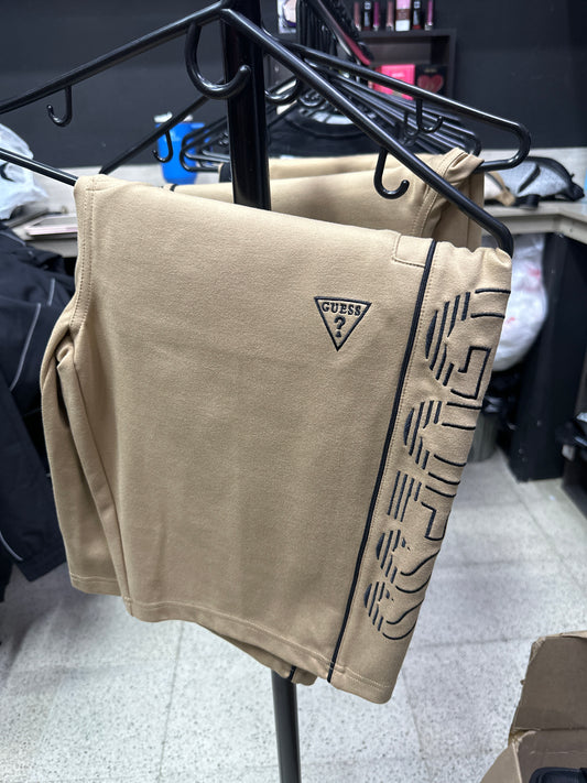 BERMUDA GUESS 004