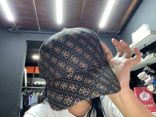 GORRA GUESS TEXTURA