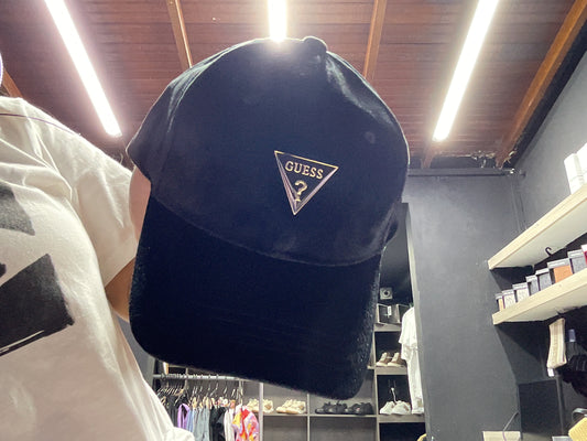 GORRA GUESS