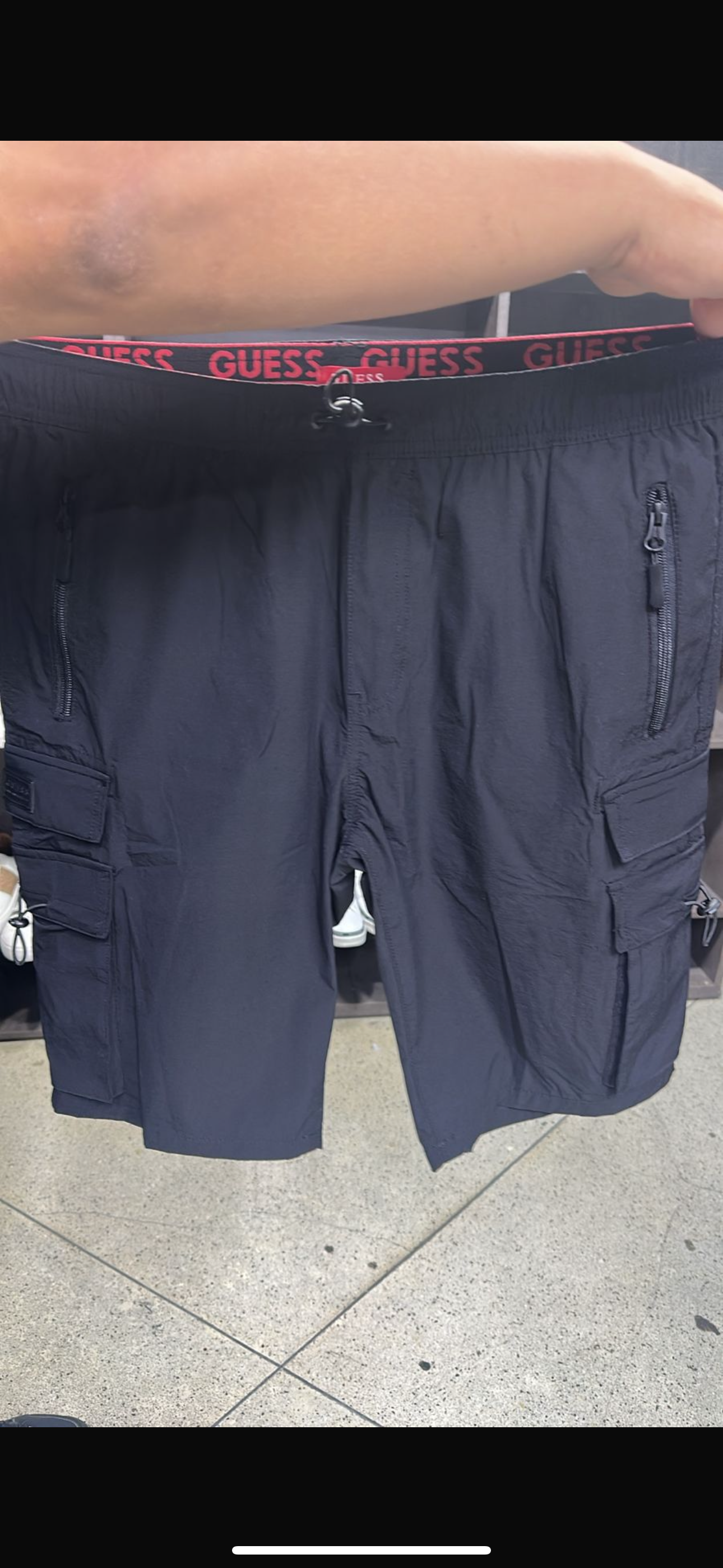 BERMUDA GUESS 001