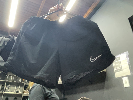 SHORT NIKE DEPORTIVO 001
