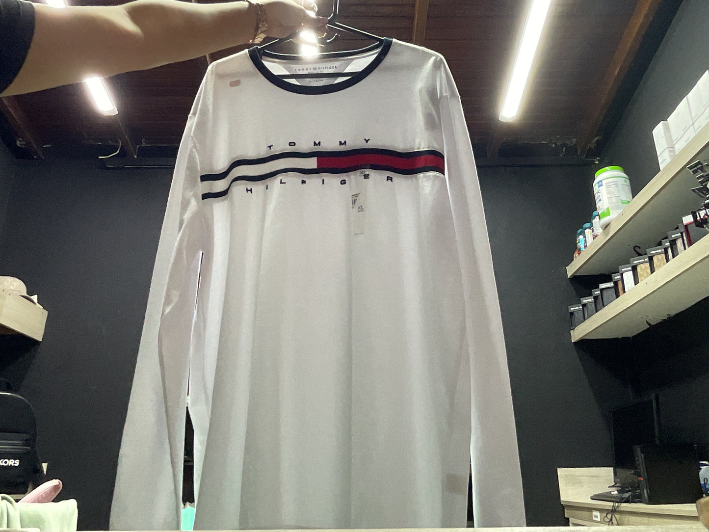 CAMIBUSO TOMMY 001