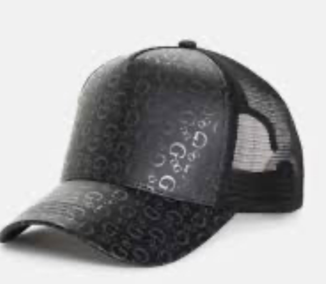 GORRA GUESS 018